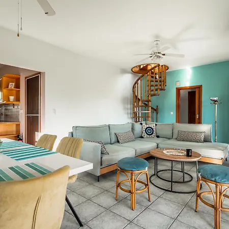 Giomani Villa-private Pool-walk To The Sea Holiday home