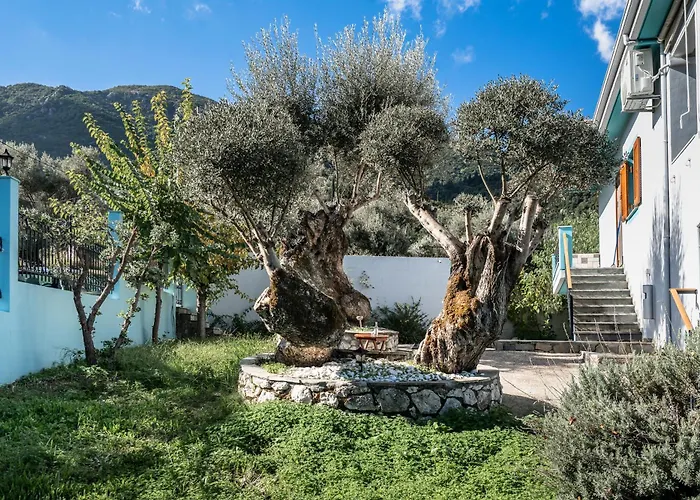 Giomani Villa-private Pool-walk To The Sea Σπίτι διακοπών